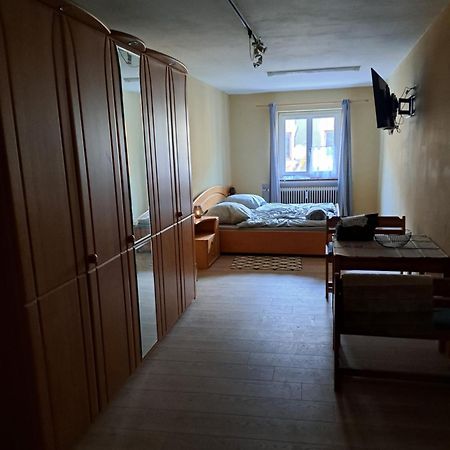 Bed and Breakfast Trixis Миттенвальд Экстерьер фото